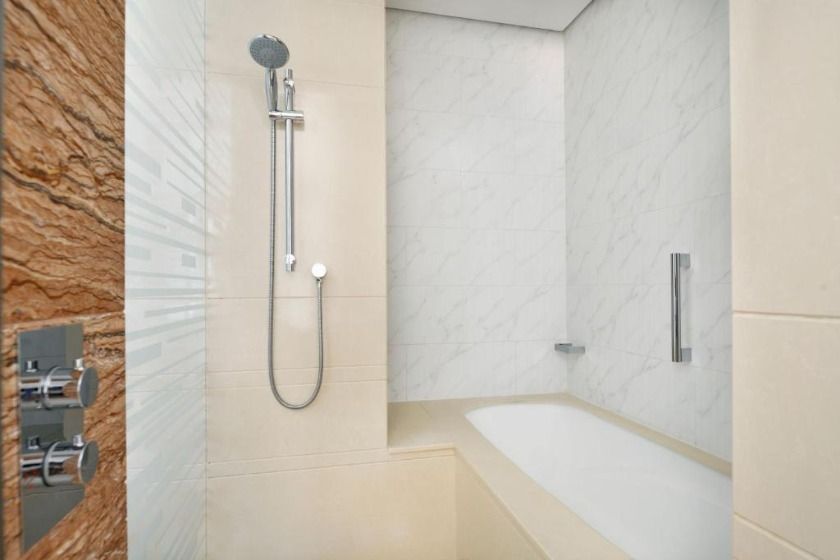 Crowne Plaza Dubai Marina an IHG Hotel Dubai - Premium King Room with Marina View