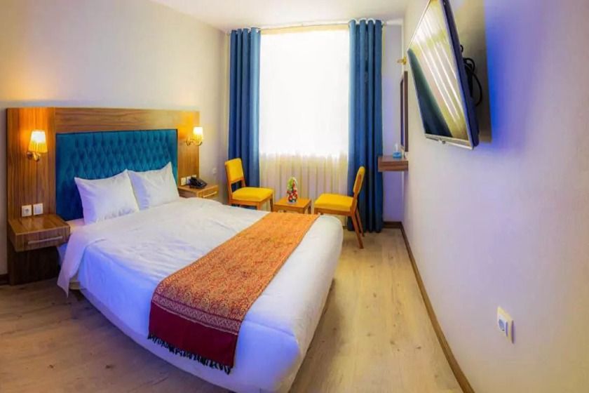 هتل آریانا شیراز - اتاق دو تخته