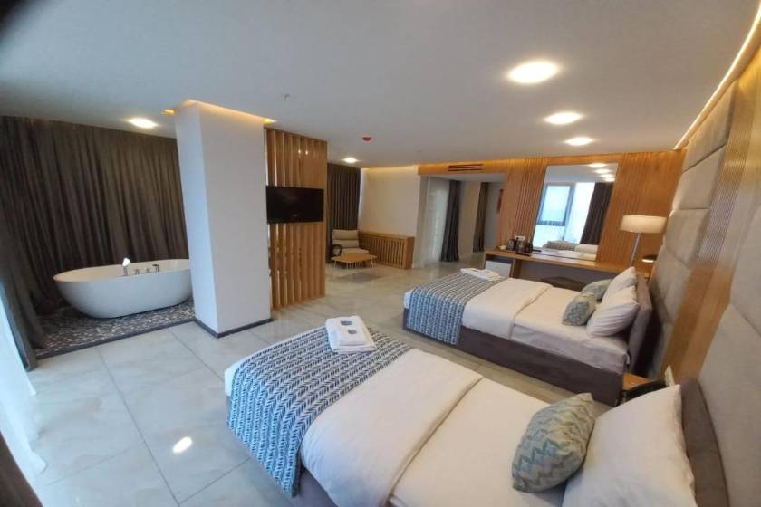 Hotel Black Sea - Deluxe Suite with Sea View