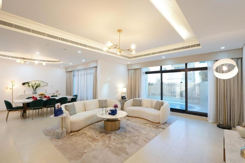 Roda Beach Resort Dubai - Majestic Private Pool Five Bedroom Suite