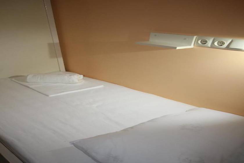 Hostel Jeal - Bunk Bed in Male Dormitory Room