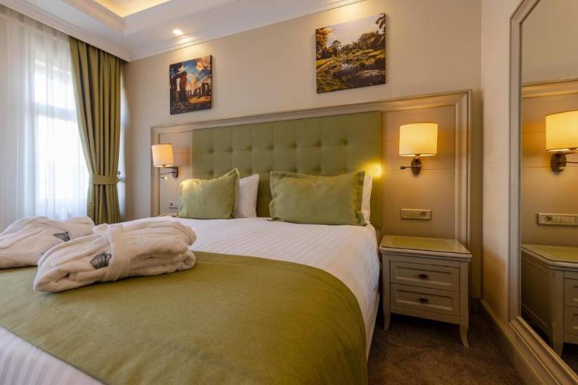 Hotel London 1889 & Casino - Business Suite