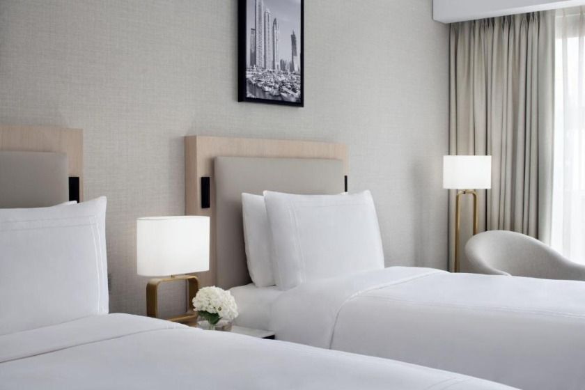 JW Marriott Hotel Marina Dubai - Executive Marina View Room, Twin Beds