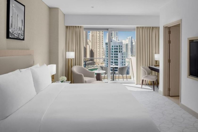 JW Marriott Hotel Marina Dubai - Executive City View Room, King bed