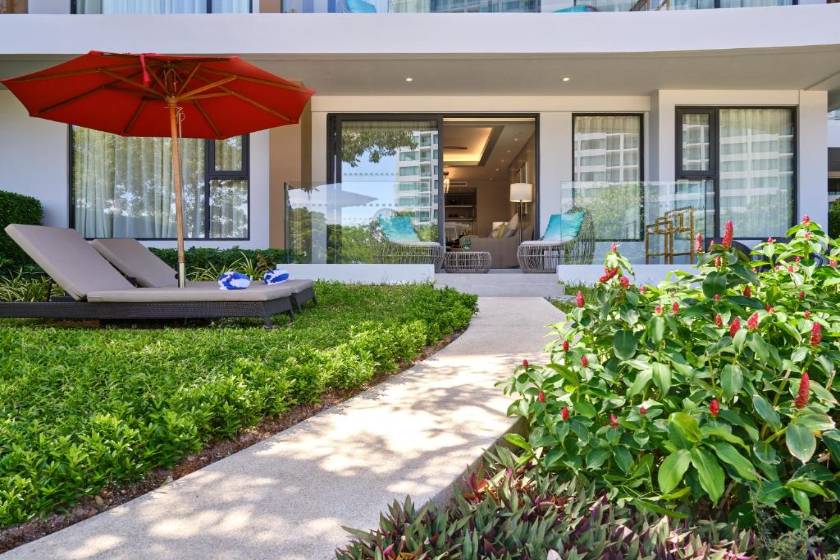 Amari Pattaya - facade