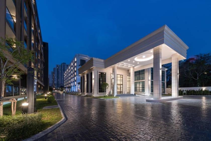 Mandarin Eastville, Pattaya - SHA Extra Plus - facade