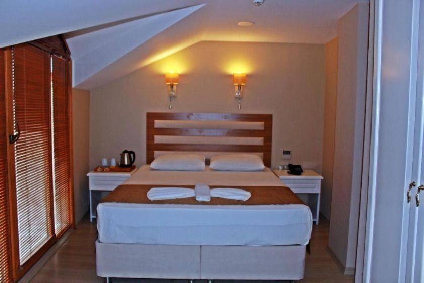 Feza Otel Trabzon - Double Room with Balcony