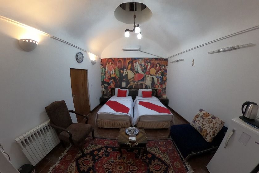 هتل سنتی رویای قدیم یزد - اتاق دو تخته تویین