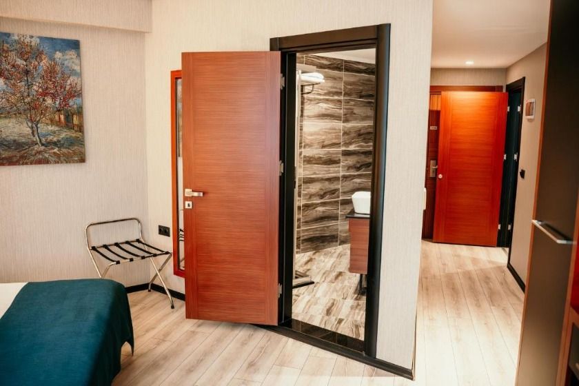 Grand Vaves Otel Trabzon - Two Connecting Double Rooms