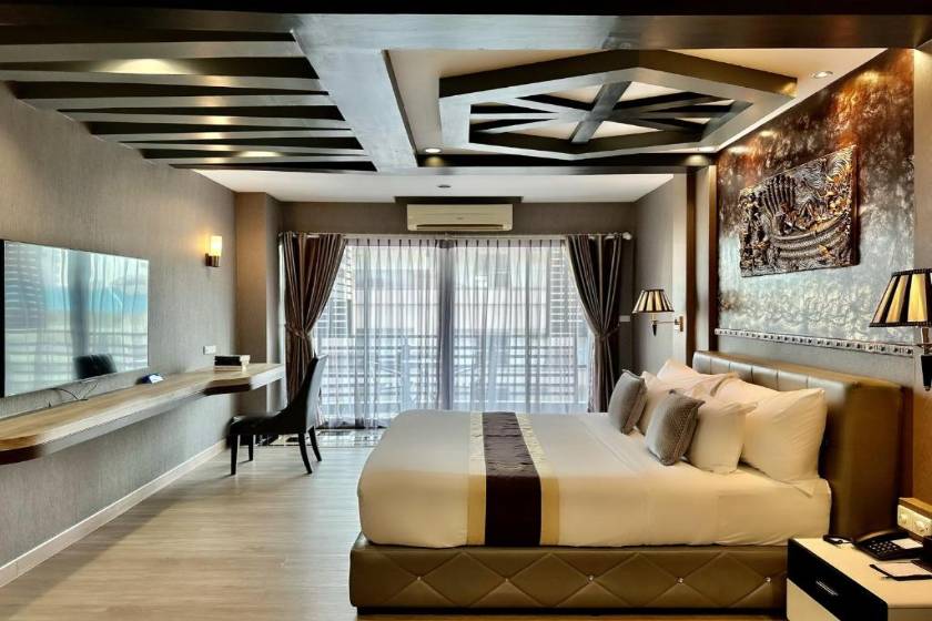 KTK Pattaya Hotel & Residence - Deluxe Suite