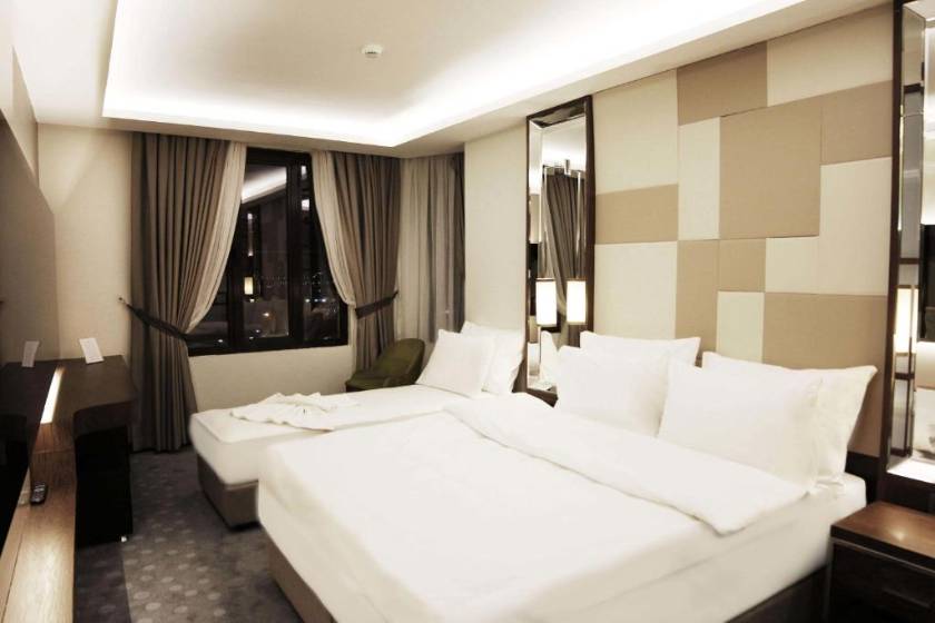 The Biancho Hotel Pera - Standard Triple Room