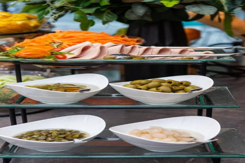 Best Western Plus Nexen Pattaya - food and drink