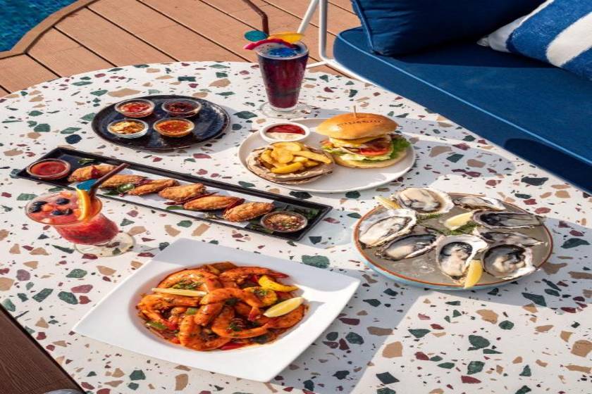 Siam@Siam Design Hotel Pattaya - food and drink