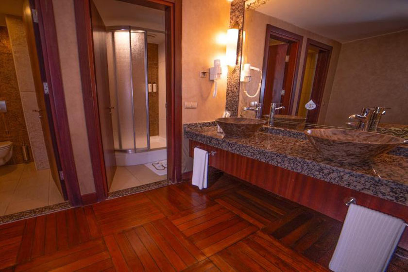 Royal Dragon Hotel Antalya - King Suite