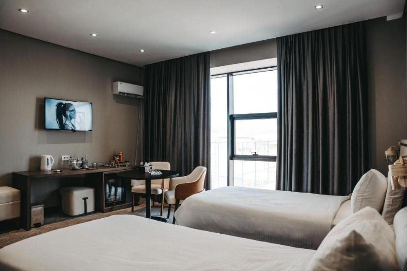 Port Marine Hotel By HOLLYWOOD baku - room