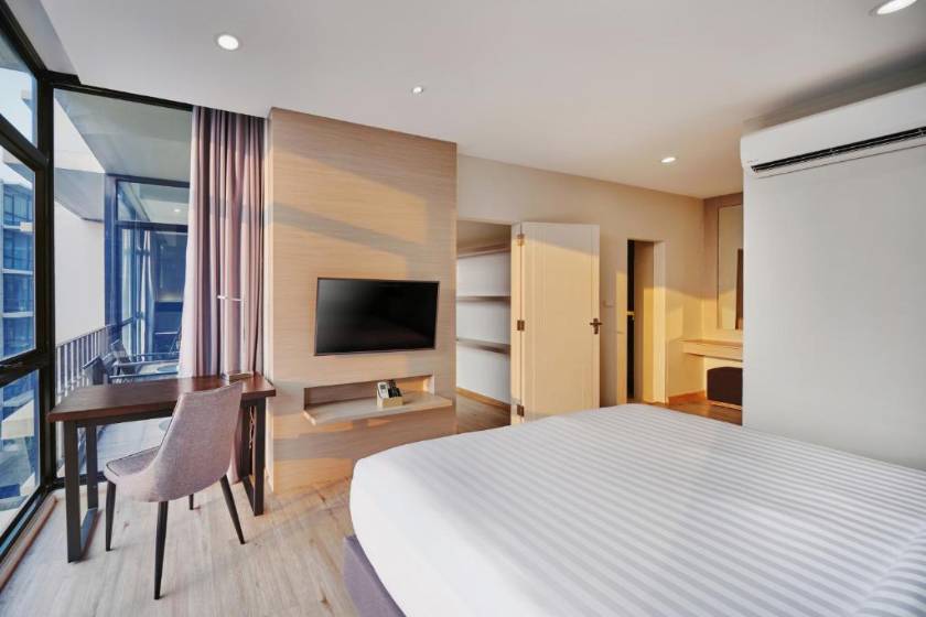 Altera Hotel and Residence -  Grand Suite with Double Bed