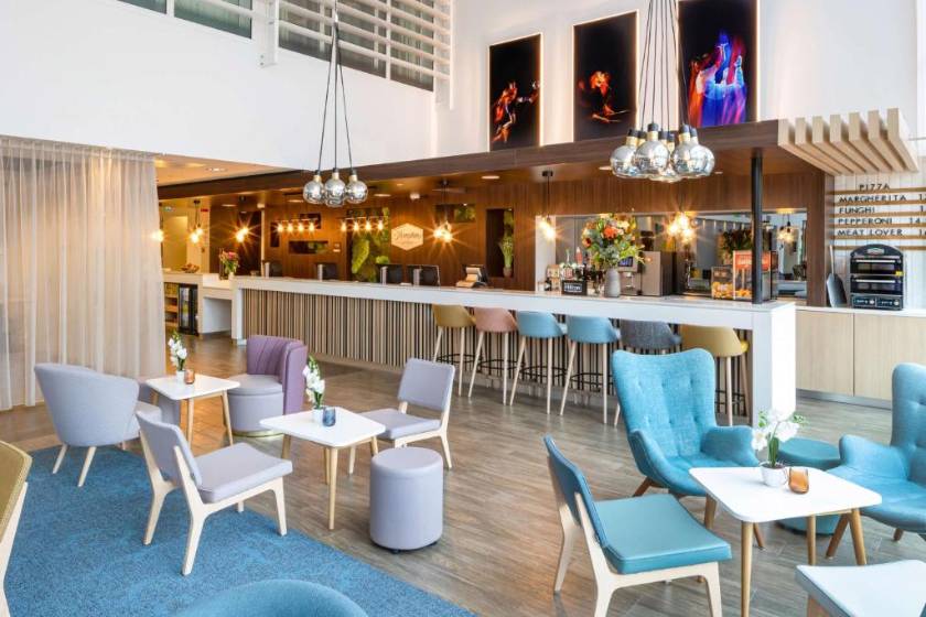 Hampton By Hilton Amsterdam Arena Boulevard - cafe