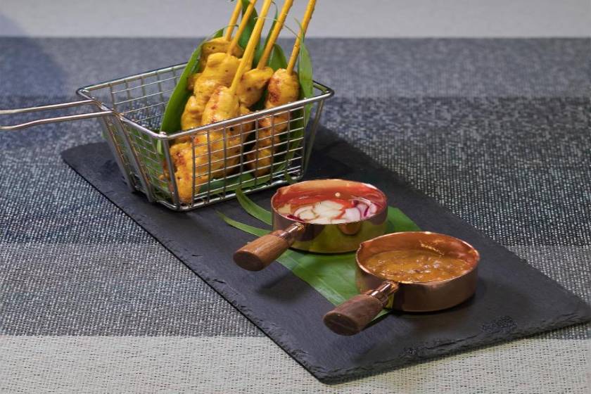 Amethyst Hotel Pattaya - food and drink