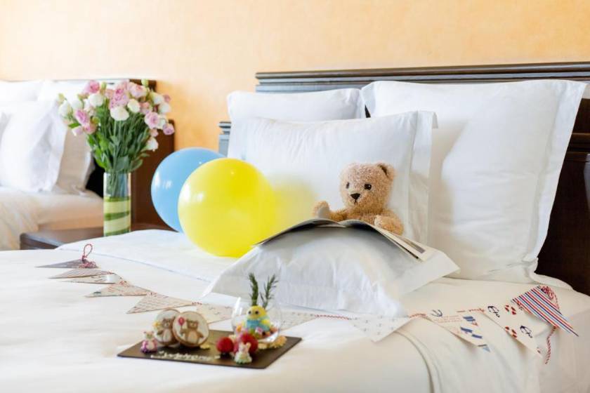 InterContinental Pattaya Resort by IHG - Queen Junior Suite with Ocean View - Club Lounge Access