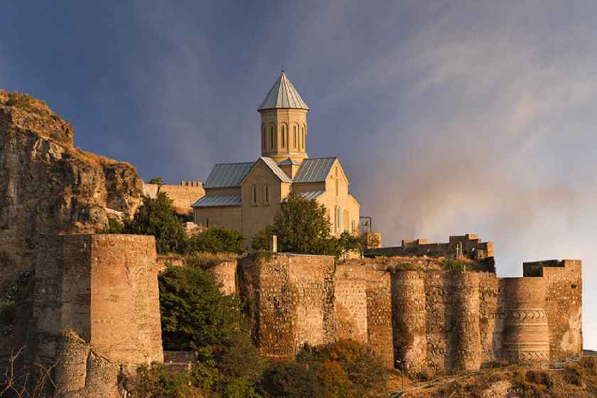 قلعه ناریکالا (