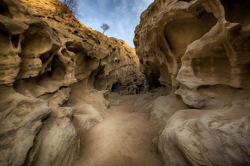 تفریحات دره چاهکوه قشم