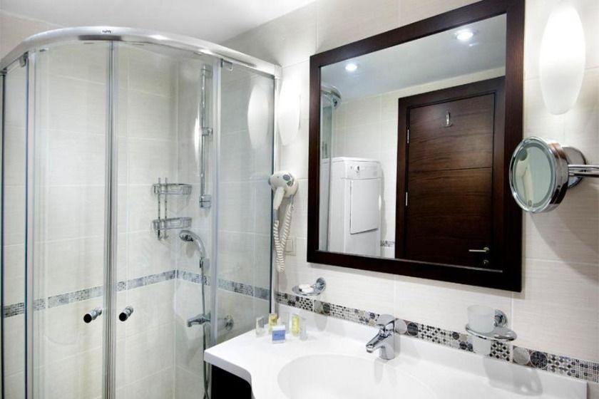 Belconti Resort Hotel Antalya - Deluxe Double Room with Sea View