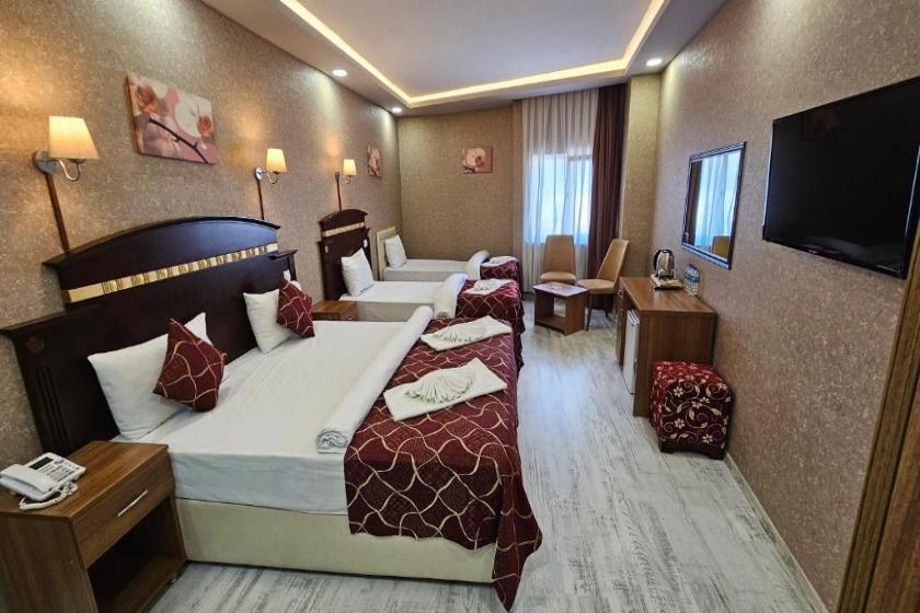 Pointbreak Otel Trabzon - Quadruple Room with Mountain View