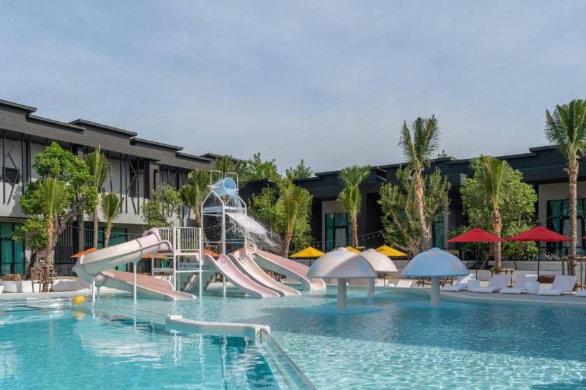 The Gems Mining Pool Villas Pattaya - pool