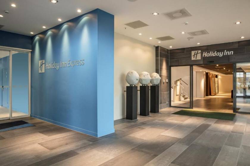 Holiday Inn Express Amsterdam Arena Towers by IHG - facade