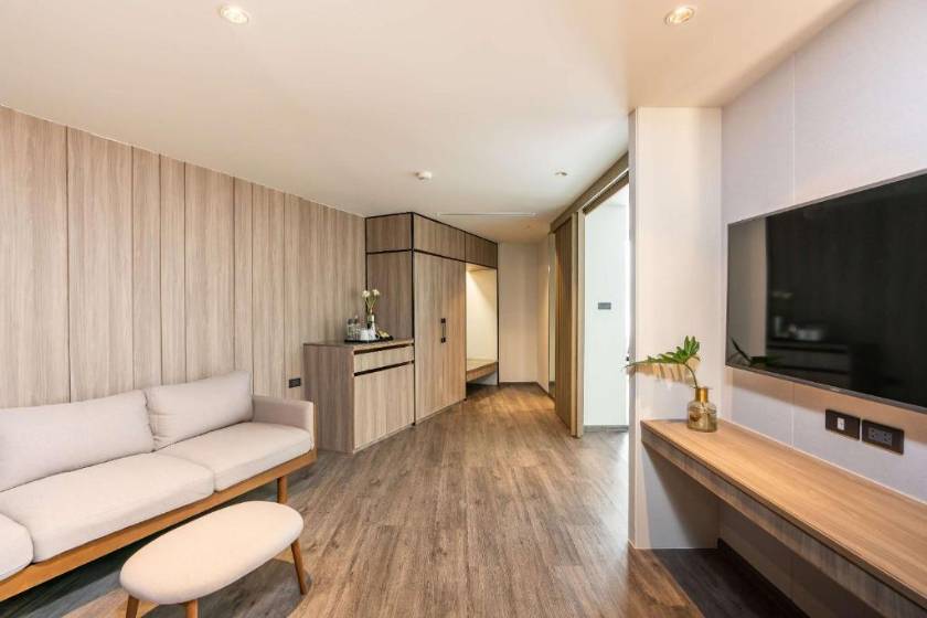 Best Western Plus Nexen Pattaya - Suite Double Room Non-Smoking – City View