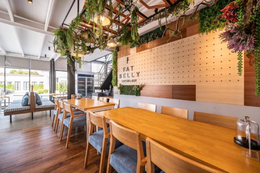 Manhattan Pattaya Hotel - SHA Extra Plus - restaurant