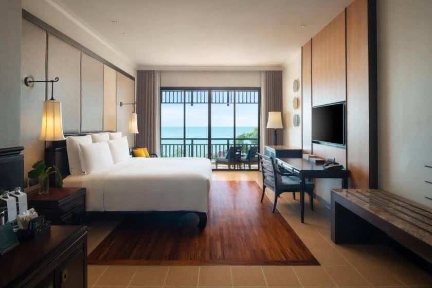 InterContinental Pattaya Resort by IHG - Classic King Room with Ocean View