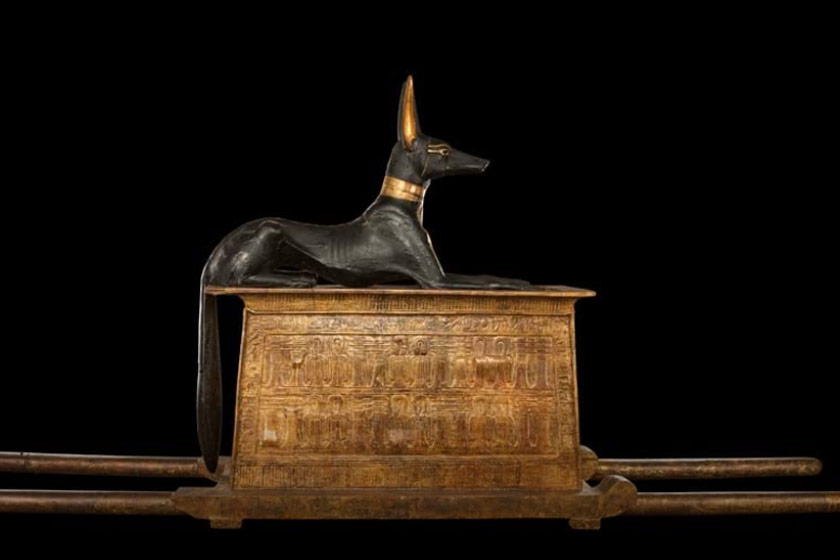 آنوبیس (گالری توت‌عنخ‌آمون)