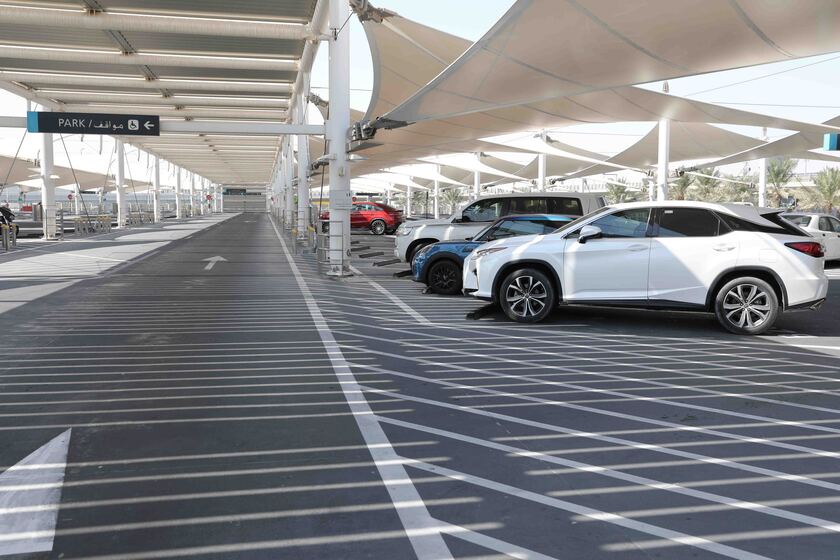 پارکینگ فرودگاه دوحه