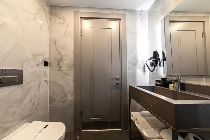 Pera Bosphorus Hotel istanbul - room