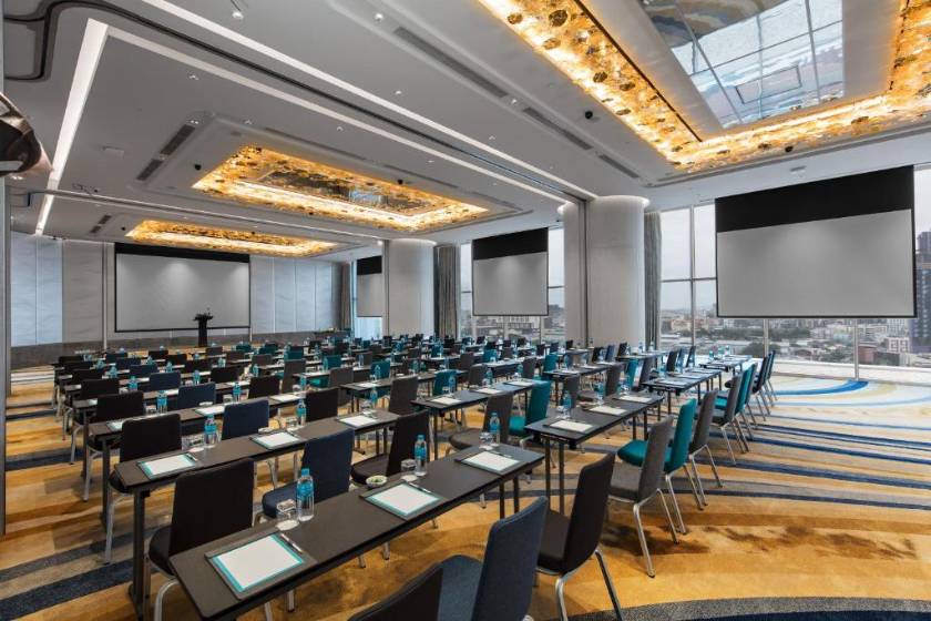 Grande Centre Point Pattay - conference hall