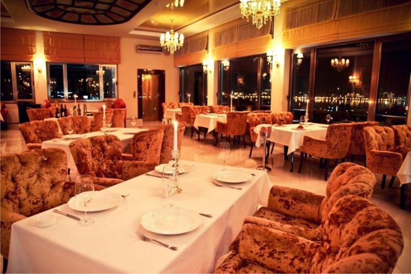 East Legend Hotel baku - restaurant