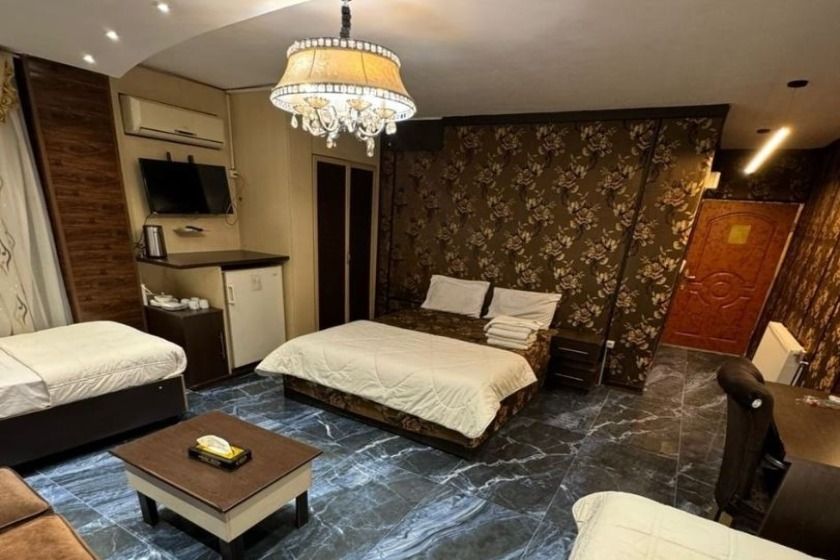 هتل آرین همدان - اتاق چهار تخته