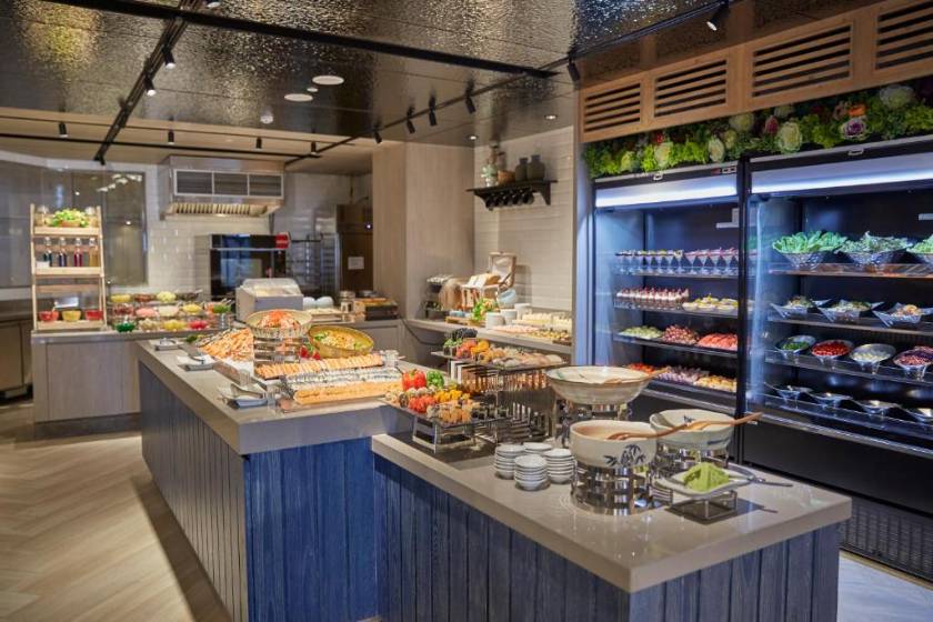 Grande Centre Point Pattay -  food and drink