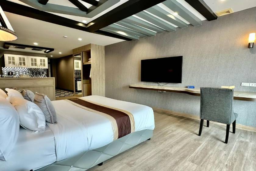 KTK Pattaya Hotel & Residence - Deluxe Suite