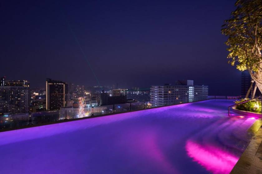Somerset Pattaya - pool