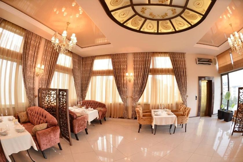 East Legend Hotel baku - restaurant