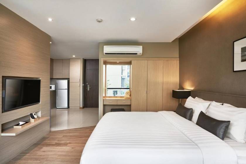 Altera Hotel and Residence - Deluxe Double Room