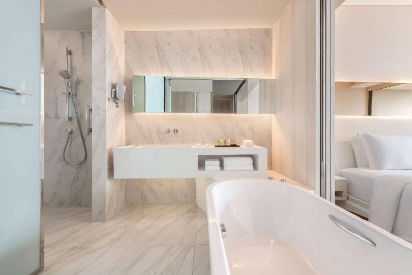 Hilton Pattaya - Executive Twin Room - Ocean View