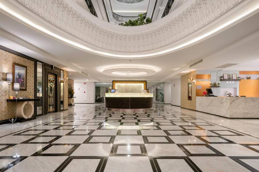 Sirin Exclusive Hotel and Residence - reception