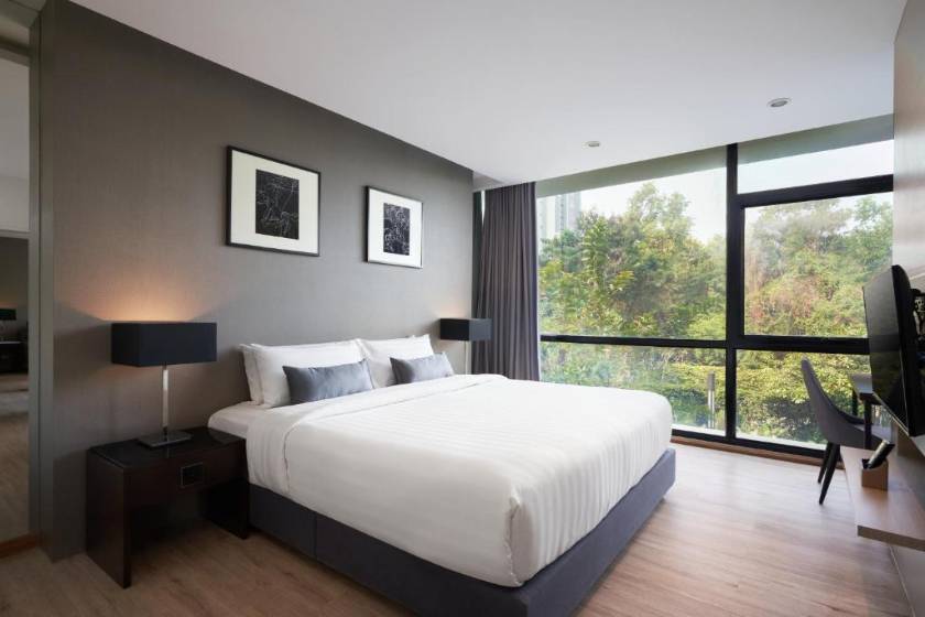Altera Hotel and Residence - Grand Suite with Pool View