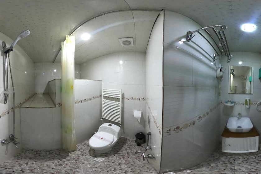 هتل سنتی رویای قدیم یزد - اتاق دو تخته تویین