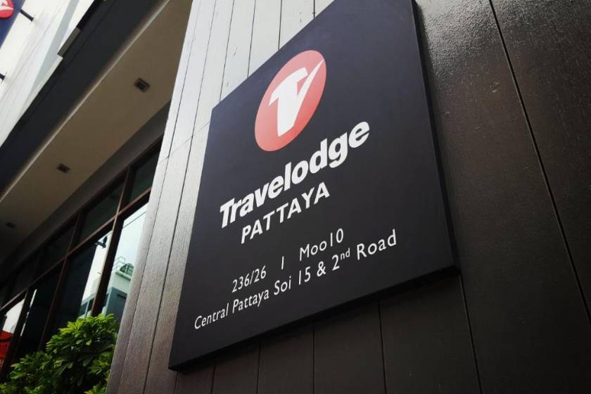 Travelodge Pattaya - facade