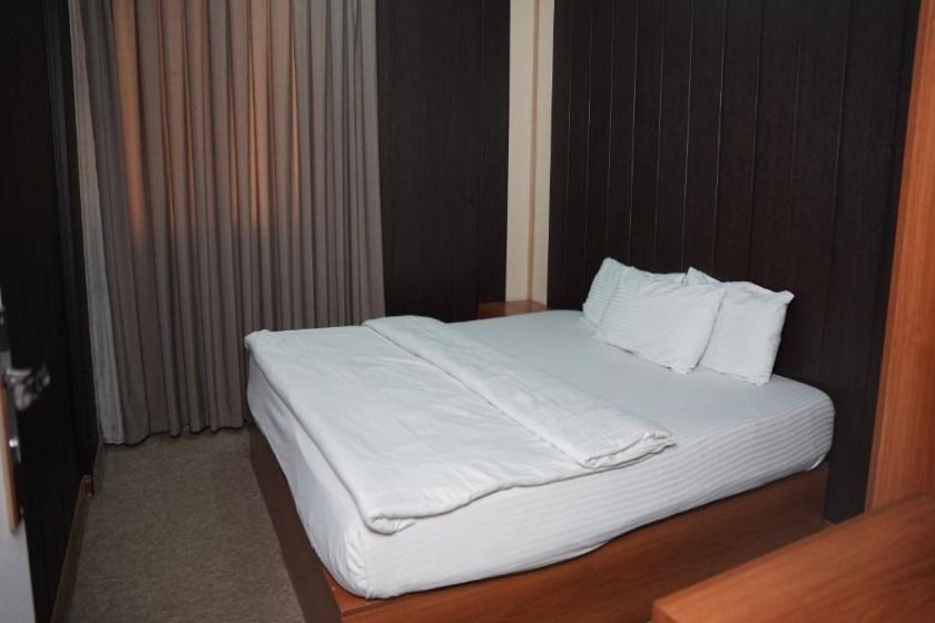 KarlovyVary Hotel Ankawa erbil - room