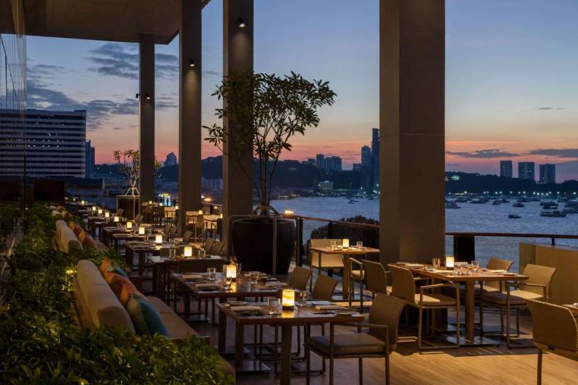 Hilton Pattaya - restaurant